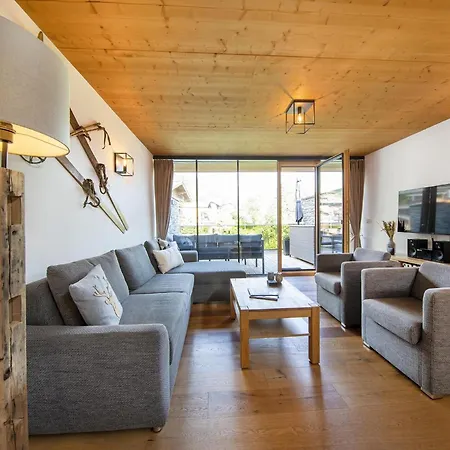 Modern With Balcony And Access To Sauna