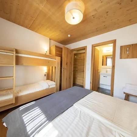 Apartment Modern With Balcony And Access To Sauna *