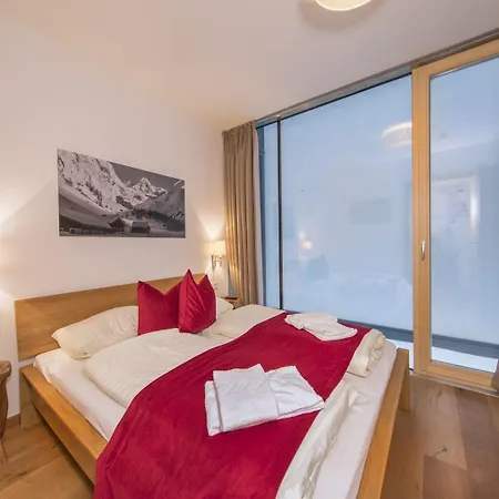 Modern With Balcony And Access To Sauna *