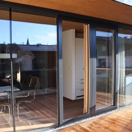 Modern With Balcony And Access To Sauna Lejlighed